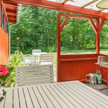 Two-bedroom Holiday In Ronne 2 * Hasle